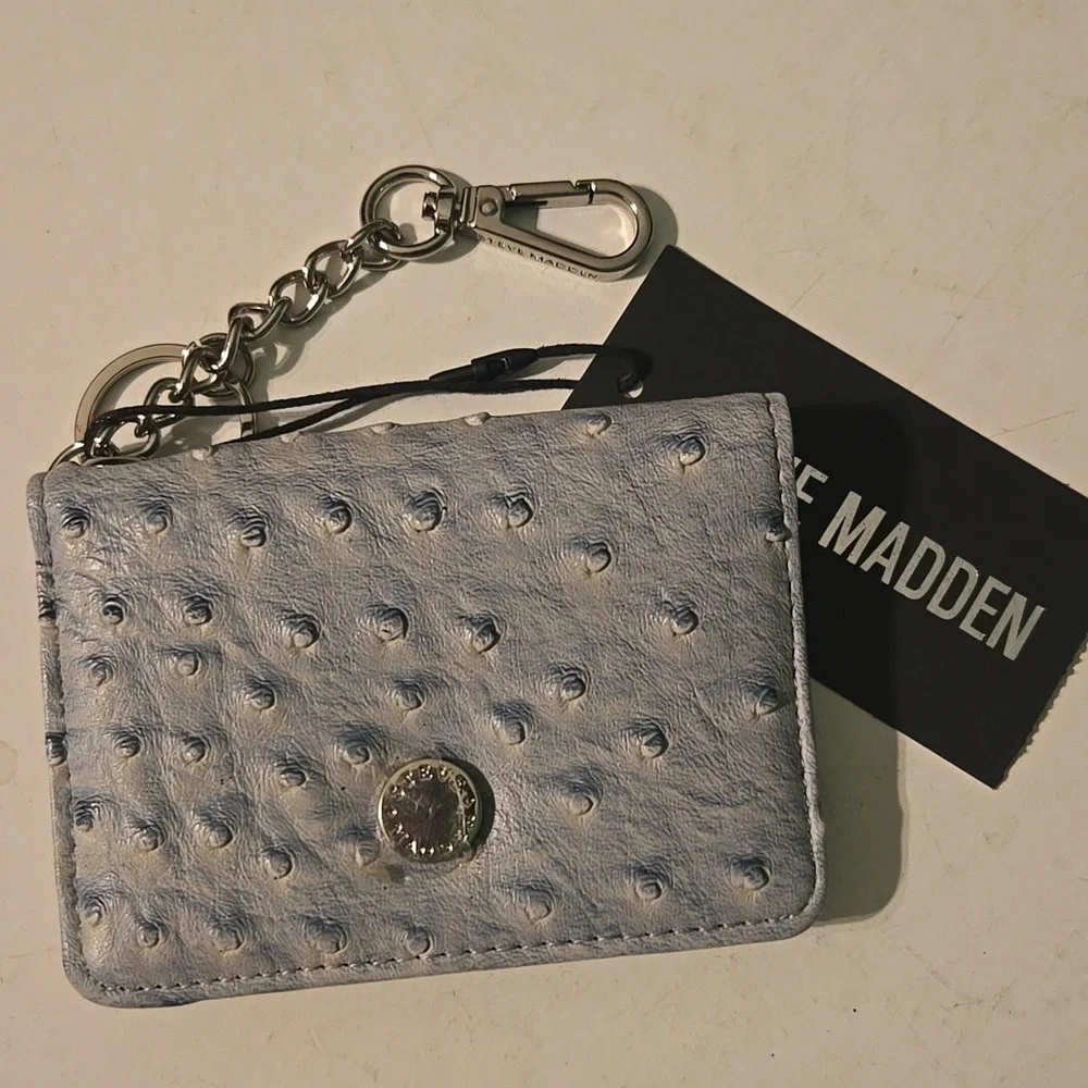 New Steve Madden women's grey embossed card holder key rin wallet